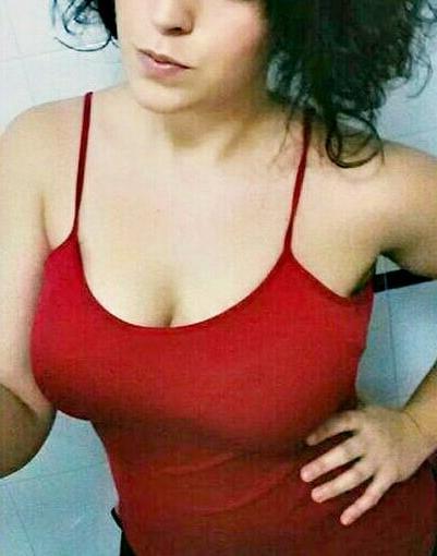 25P MY FRIEND RACHEL SEND ME HOT PICS WHEN SHE'S HORNY