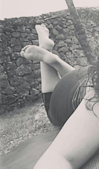 25P MY FRIEND RACHEL SEND ME HOT PICS WHEN SHE'S HORNY