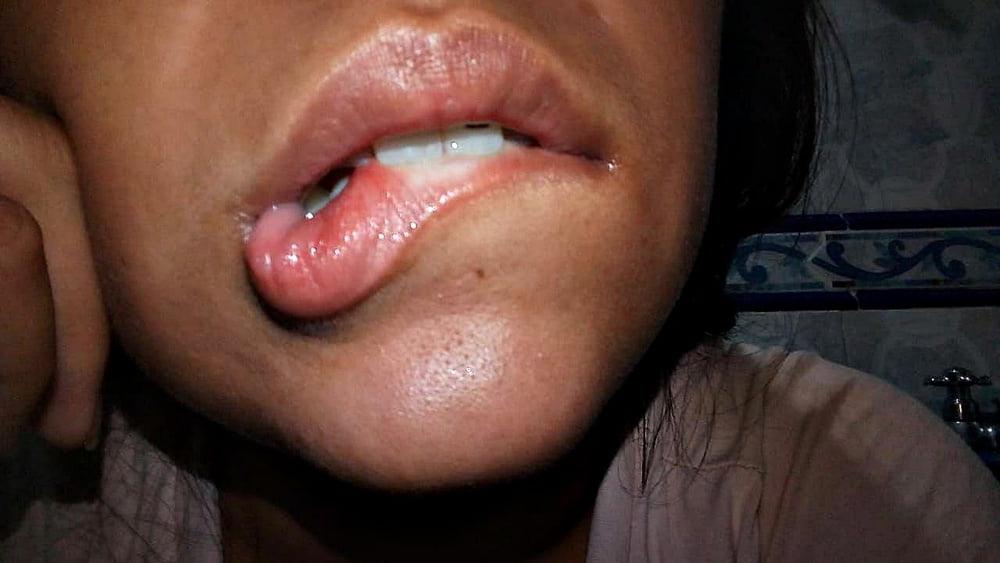 25P MY FRIEND MARIA SEND ME HOT PICS WHEN SHE'S HORNY