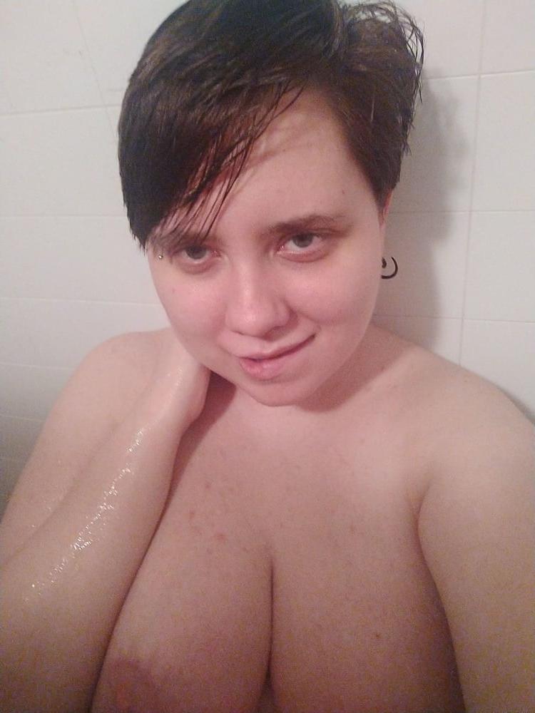 25P Exposed Huge Tits Slut Lucian Michelle Bird