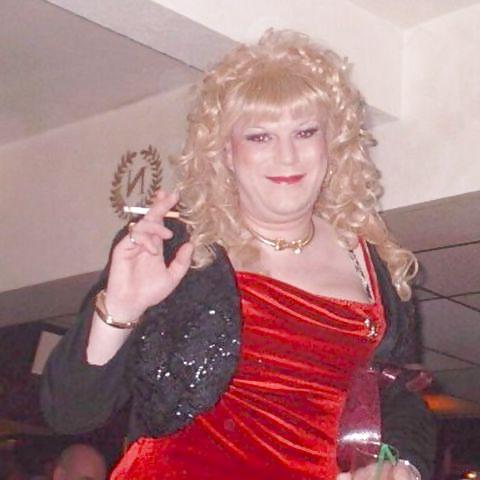 16P Sissy Sluts Exposed