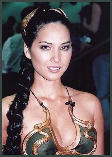 25P Slave Leia 2