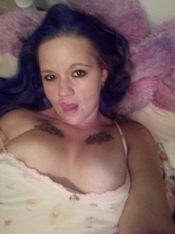 25P My friend is 38 years old. USA