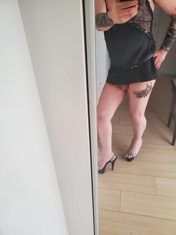 17P Ariana sissy Toronto   winter 2020