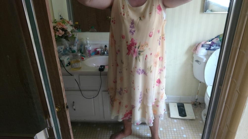 20P Getting dressed in mommies lingerie