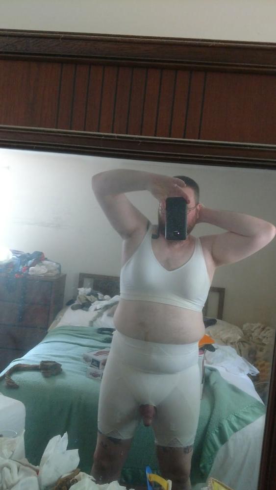 20P Getting dressed in mommies lingerie
