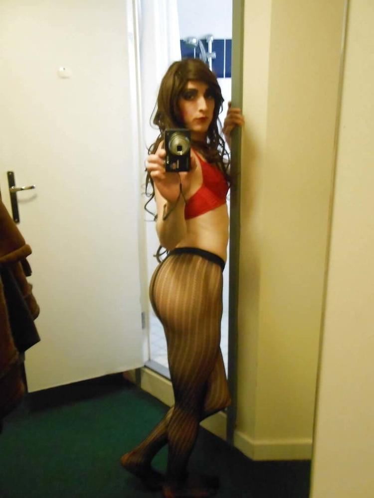 25P Sissy 2