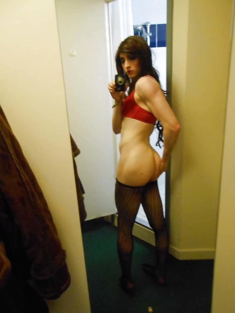 25P Sissy 2
