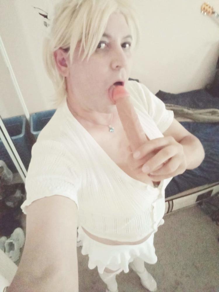 25P Im sissy slut (july 2020)