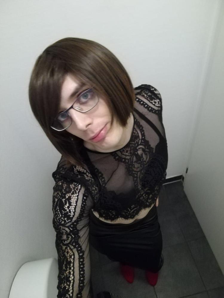 24P Sissy Faggot Life: Pornokino Adult Theater (2)