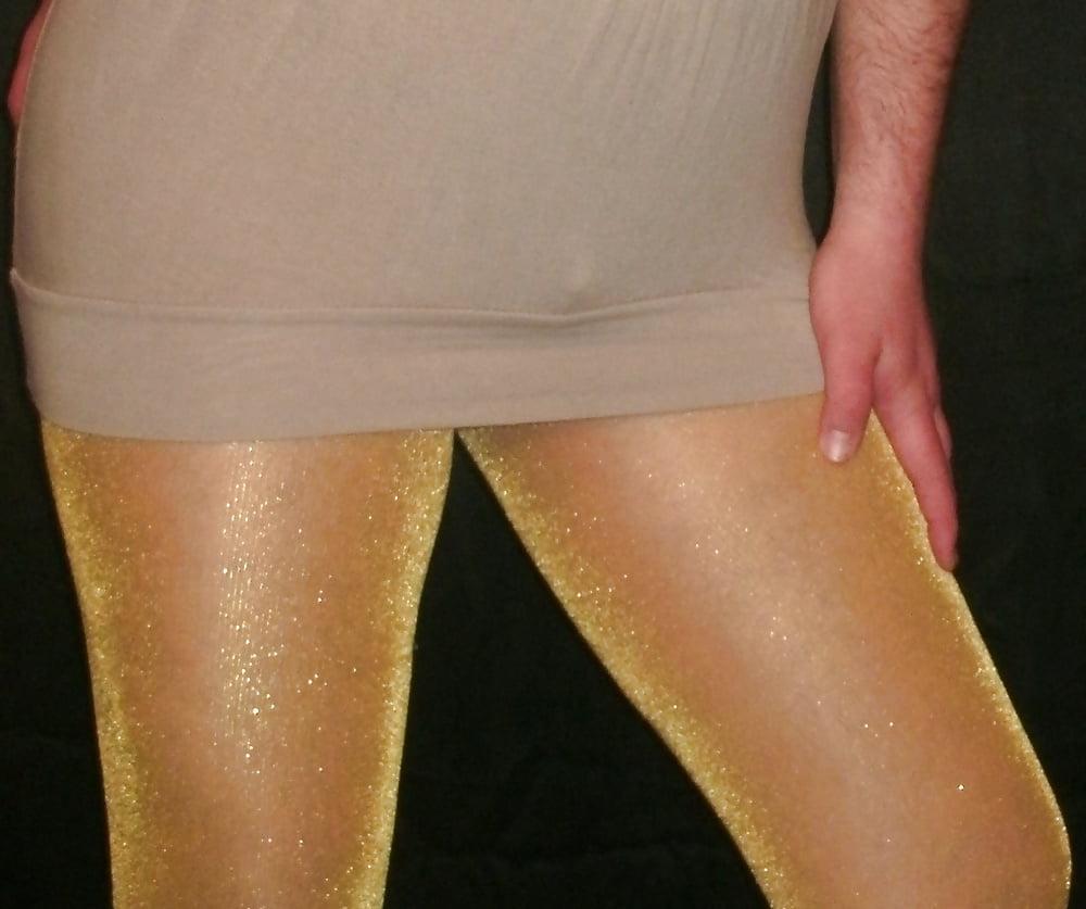 11P Sissy Boy Lovelaska - Golden legs, precious ass