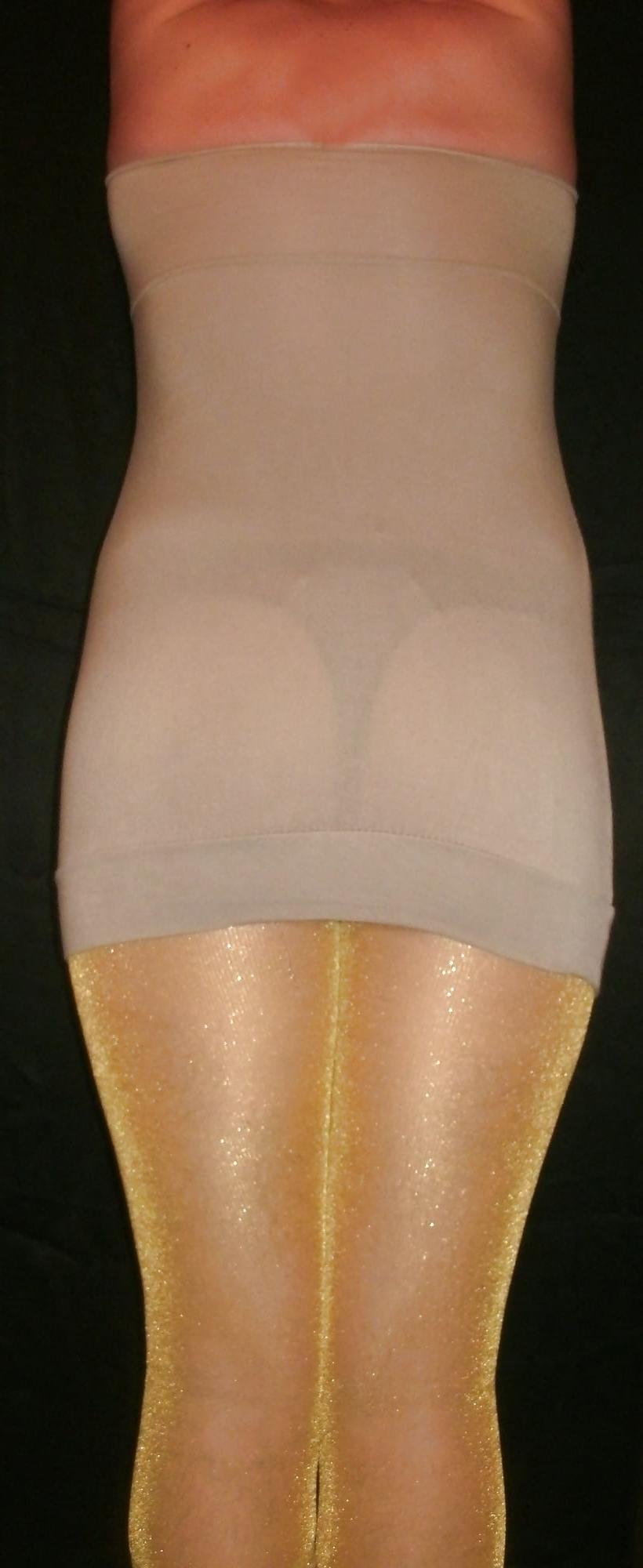 11P Sissy Boy Lovelaska - Golden legs, precious ass