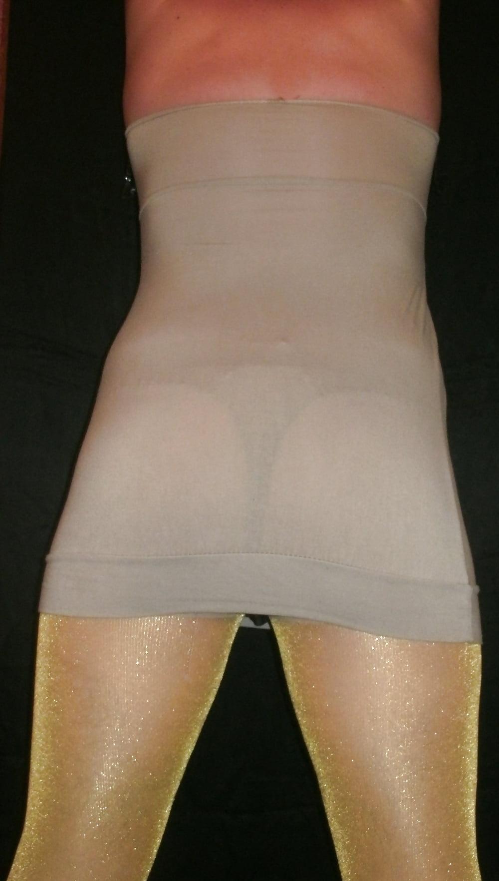 11P Sissy Boy Lovelaska - Golden legs, precious ass