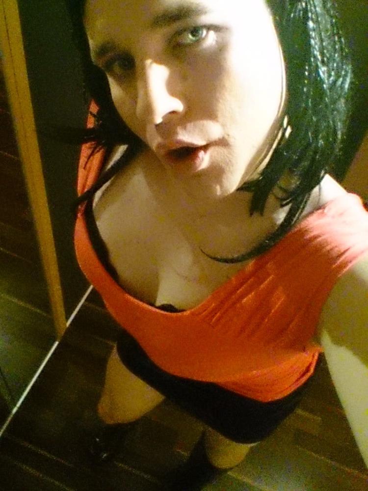 25P Sissy Melanie  - 5 years ago (2014)