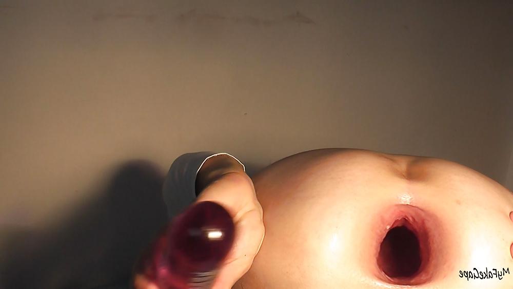 13P My FAKE GAPE 11