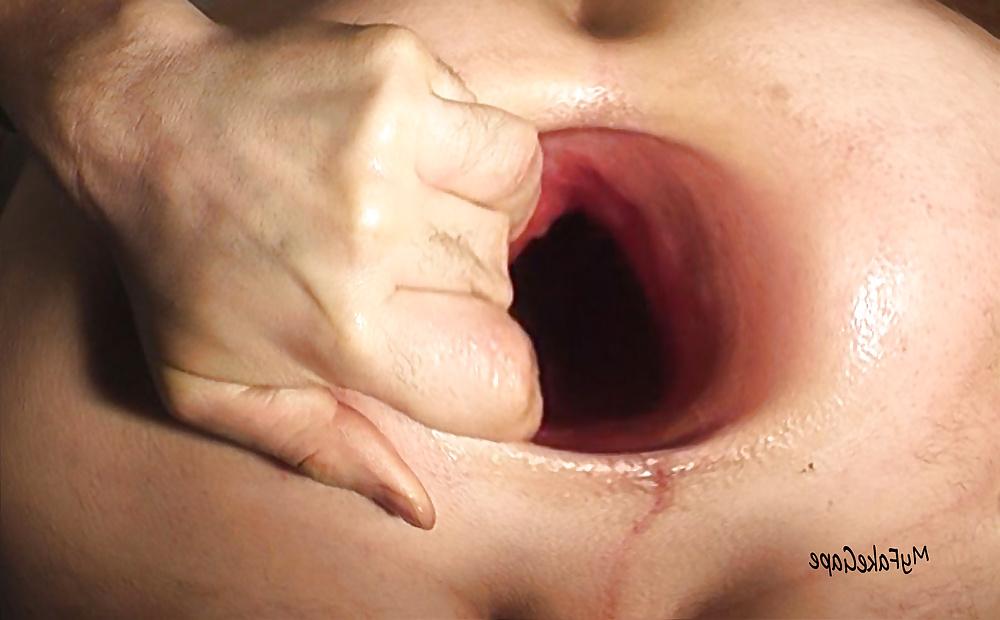 13P My FAKE GAPE 11