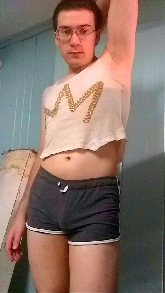 25P Sissy Isabella Hippel exposed 3