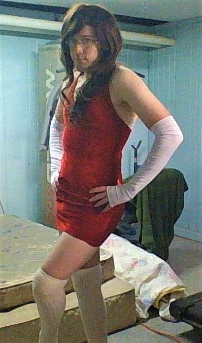 25P Sissy Isabella Hippel exposed 3