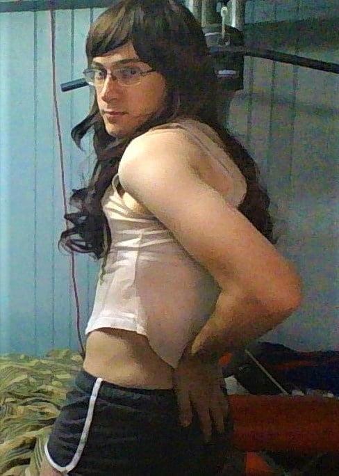 25P Sissy Isabella Hippel exposed 3
