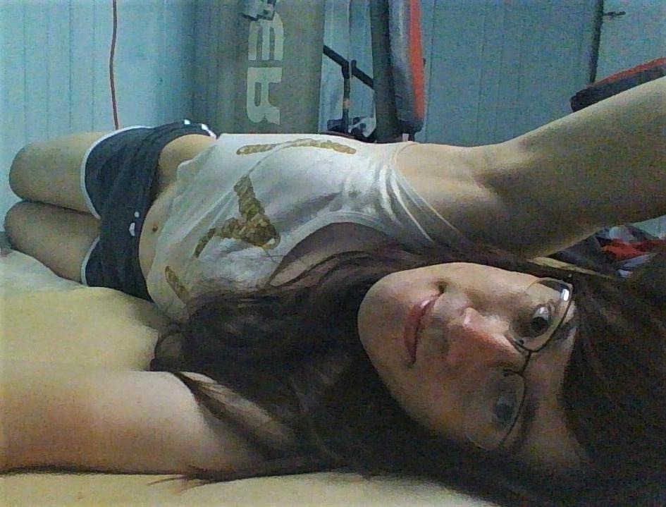 25P Sissy Isabella Hippel exposed 3