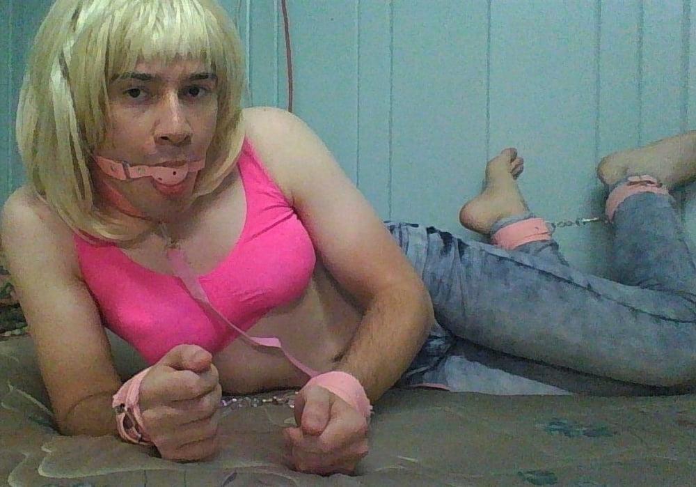 25P Sissy Isabella Hippel exposed 2