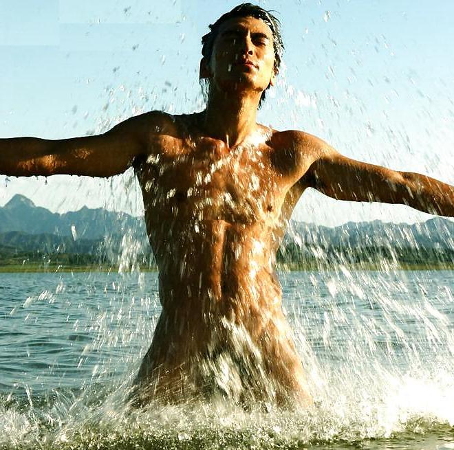 25P Skinny Dipping III by bootsandballs