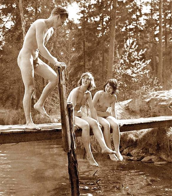 25P Skinny Dipping III by bootsandballs