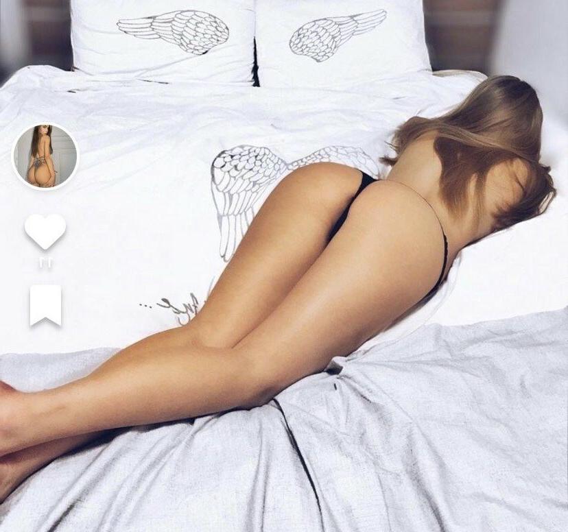 6P Sissy Raez nude