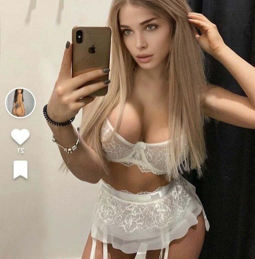 6P Sissy Raez nude
