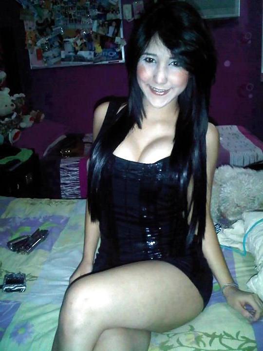 25P Tight mini skirt .
