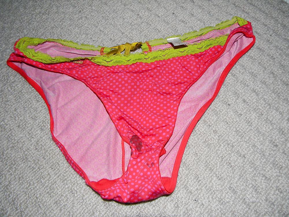 5P 22YO Sister's Panties