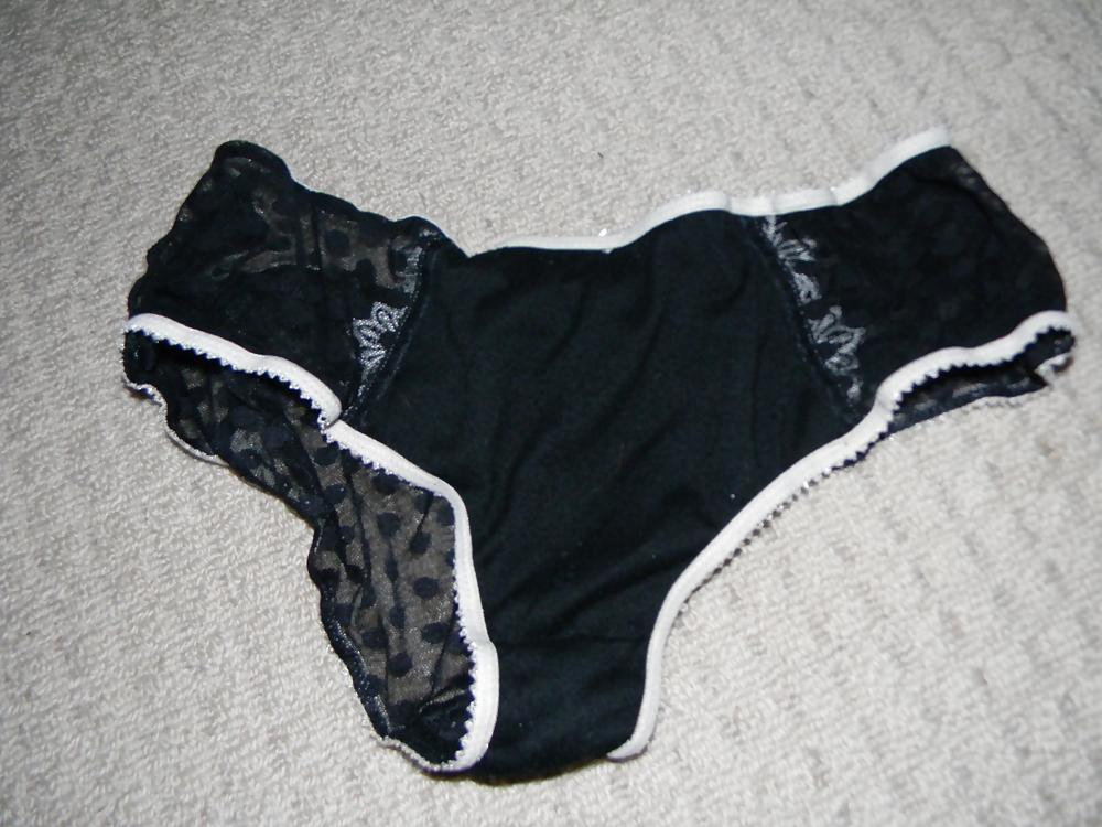 5P 22YO Sister's Panties