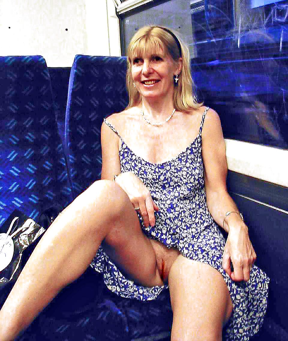 15P The Best of Exposed UK Wife Helen