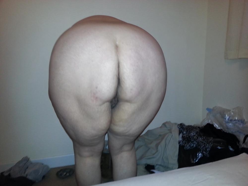 7P Mature ex ready for Huge cock again (so inviting)