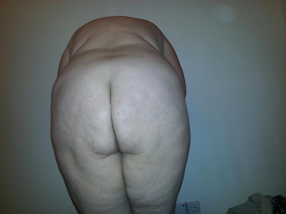 7P Mature ex ready for Huge cock again (so inviting)