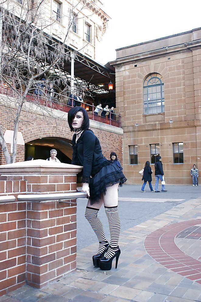 25P Crossdressers, Sissy, transvestites.