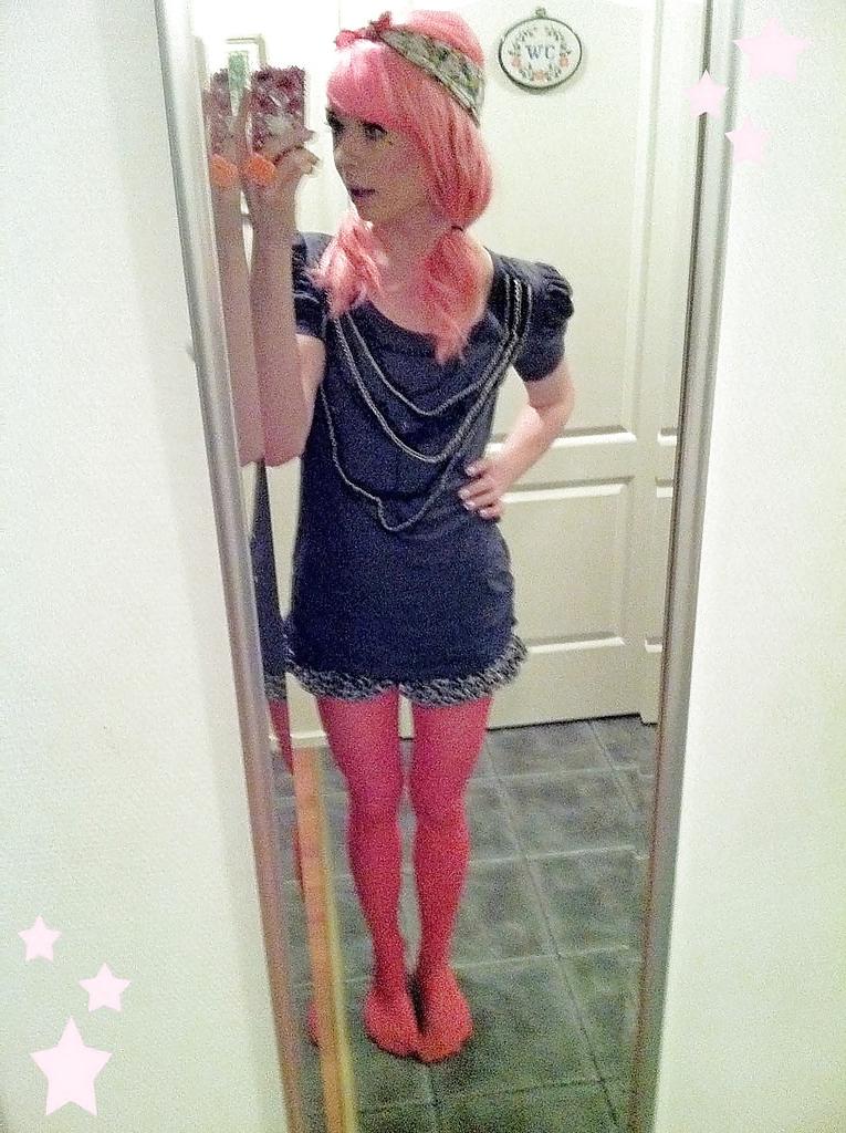25P Crossdressers, Sissy, transvestites.