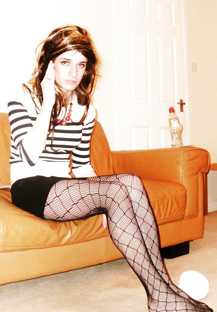 25P Crossdressers, Sissy, transvestites.