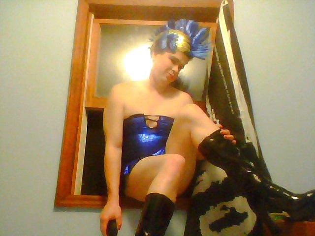 13P Sissy raver pt 1.