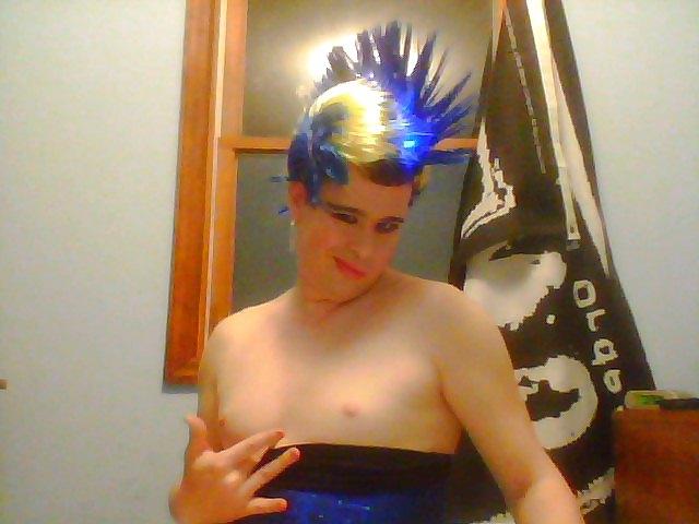 13P Sissy raver pt 1.