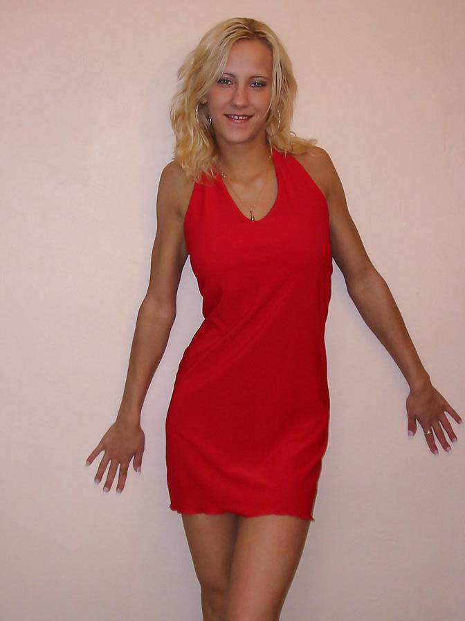 16P Photo-Shooting with skinny young girl - N. C. 