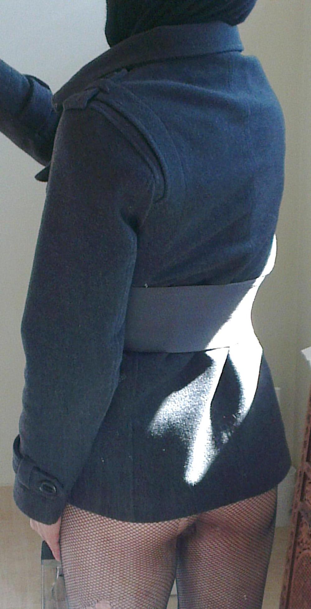 14P Naughty arab sissy
