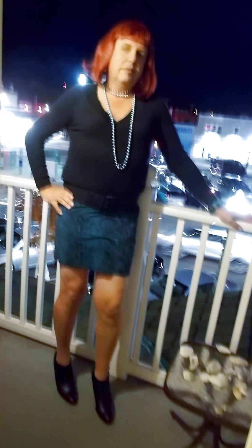 6P Sissy 30