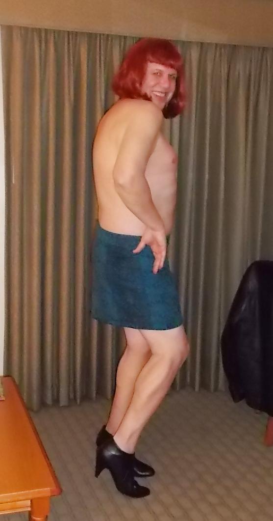 6P Sissy 30