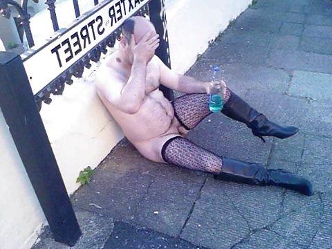 25P Not your average porn pics 4