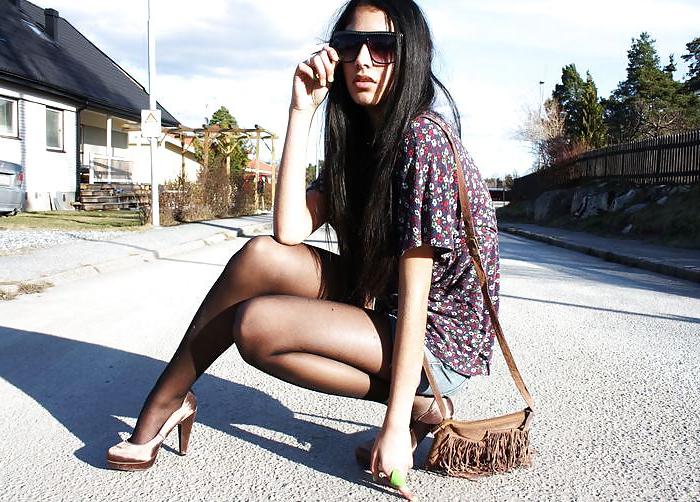 25P Skinny swedish blogger