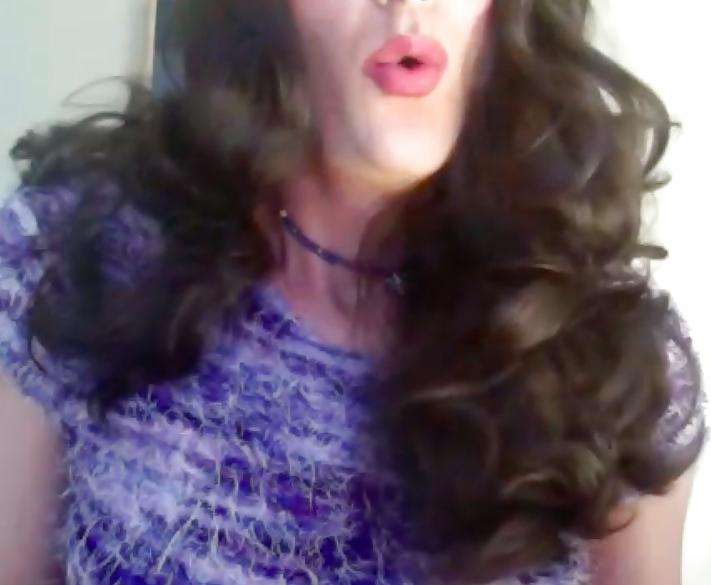25P My sexy cocksucking sissy lips