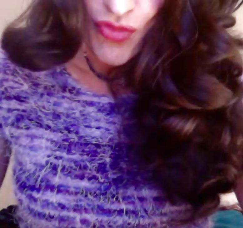 25P My sexy cocksucking sissy lips