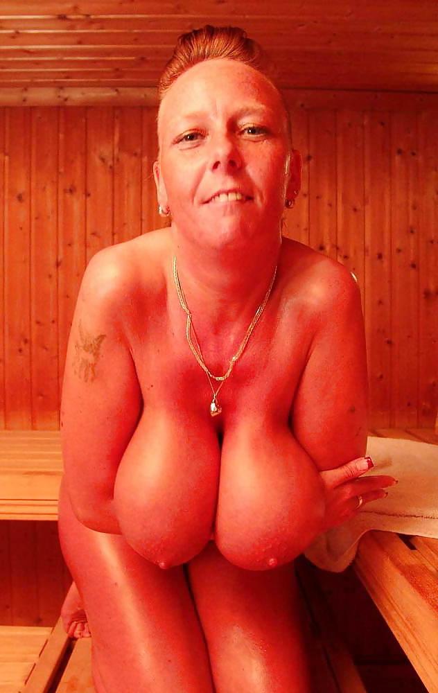 25P Angela Huge Saggy Tits