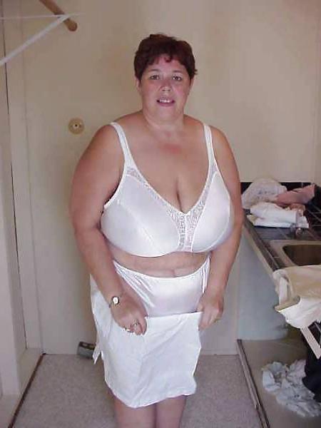 25P Webtastic Special: Huge Miss D. - Vol.3